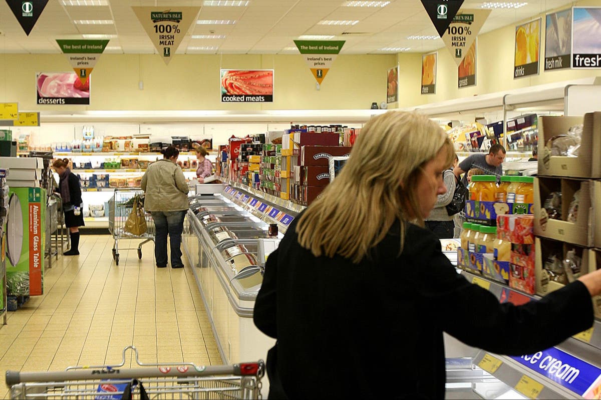 Supermarket giant hires hundreds of workers for up to £61,000 a year